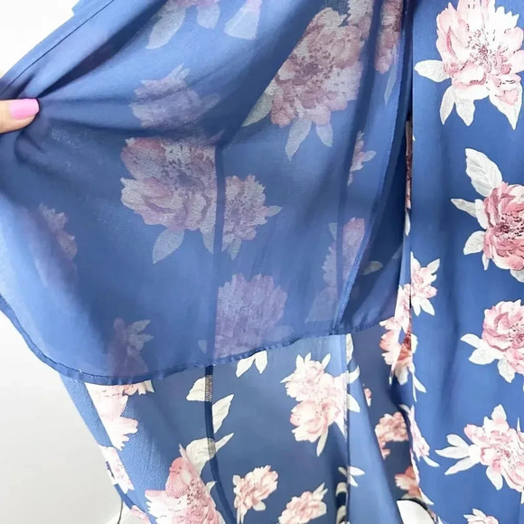 BOBEAU Size Small Short‎ Sleeve Midi Wrap Dress Blue Pink Floral Print - Picture 6 of 8